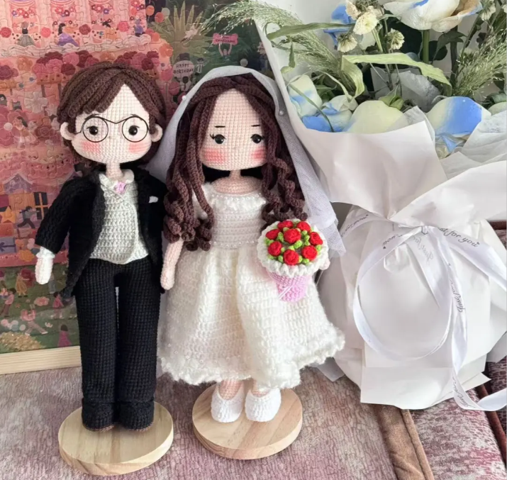 Crochet Look-Alike Dolls (Amigurumi)